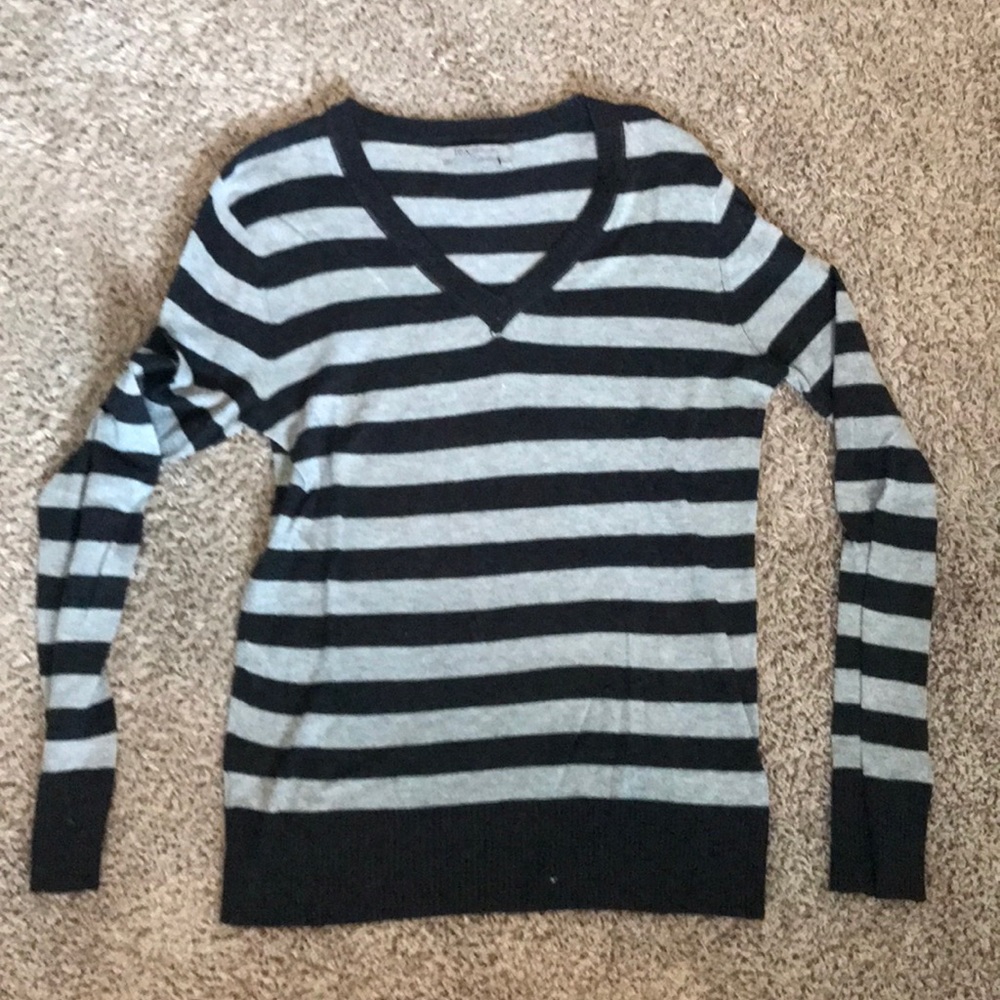 Gray and black striped sweater, Max Azria large